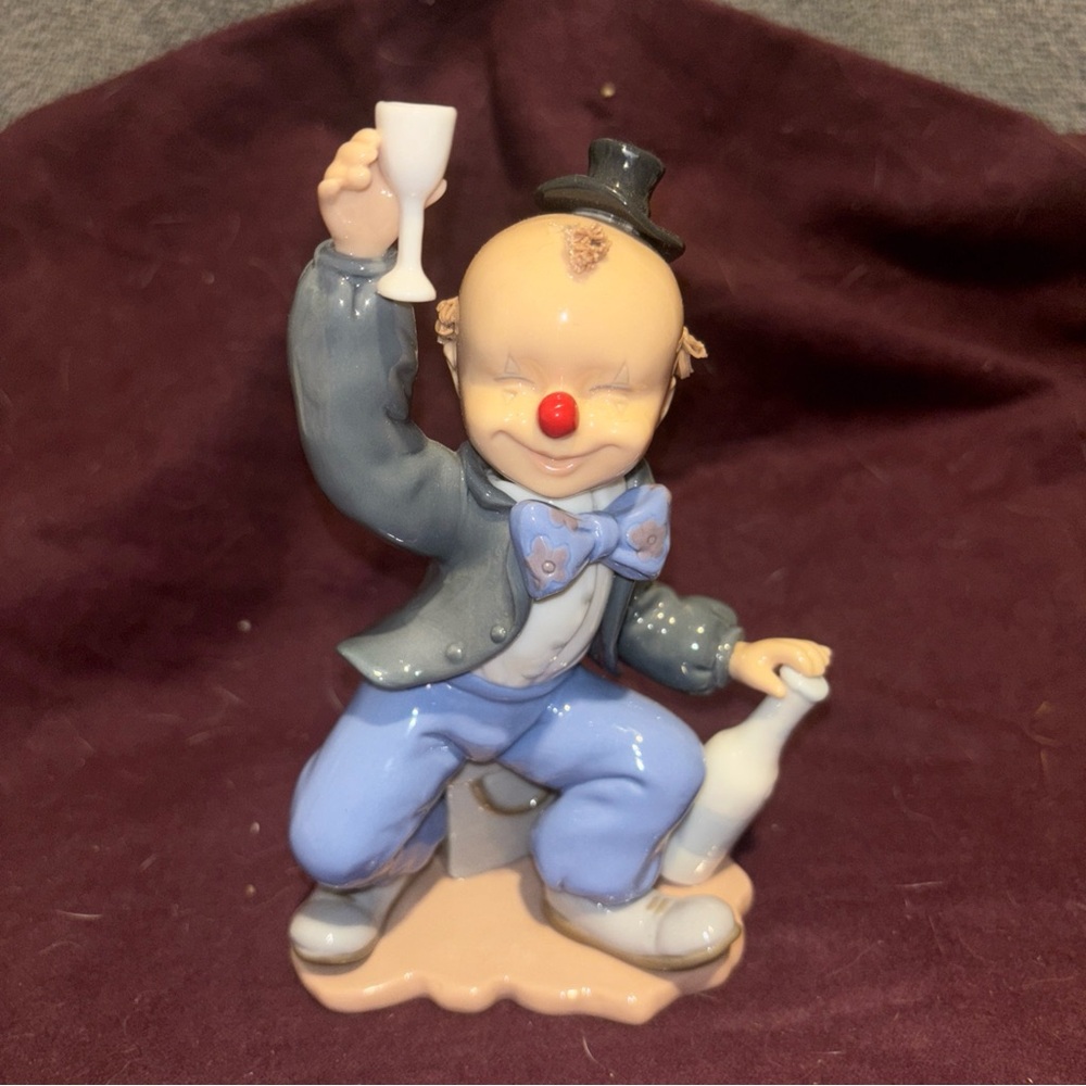 Cosmos Porcelain Clown Figurine 6” Tall